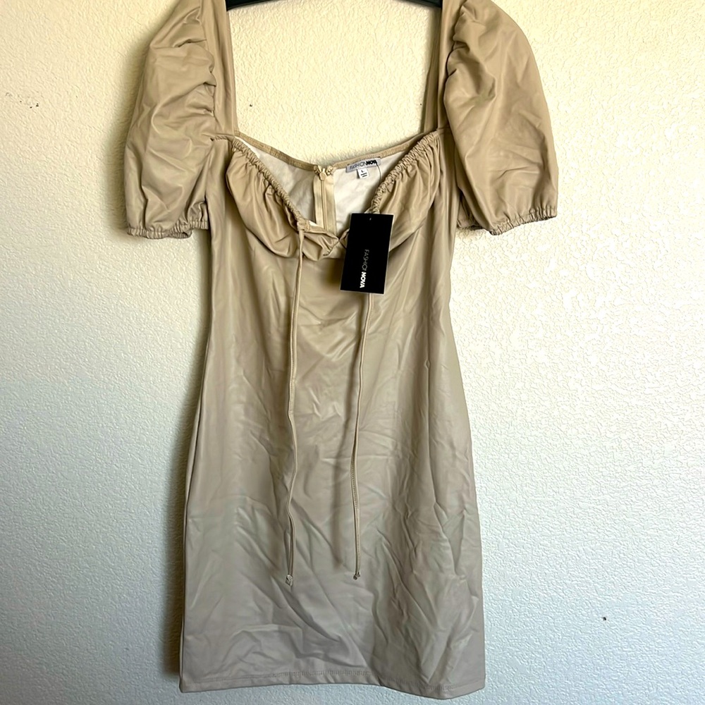 NWT Fashion Nova Tan Beige Short Balloon Sleeve Mini Dress Women's Size L